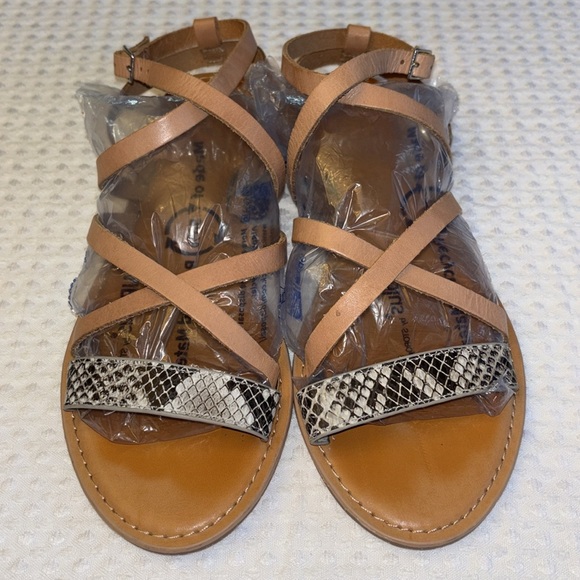 GAP Size 8 Strappy Leather Flat Ankle Wrap Sandals Neutral Tan Nude Snake - Picture 4 of 13